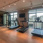 Elite Lux Holiday Homes - Dubai Creek Oasis: 2Br Luxe W Burj View