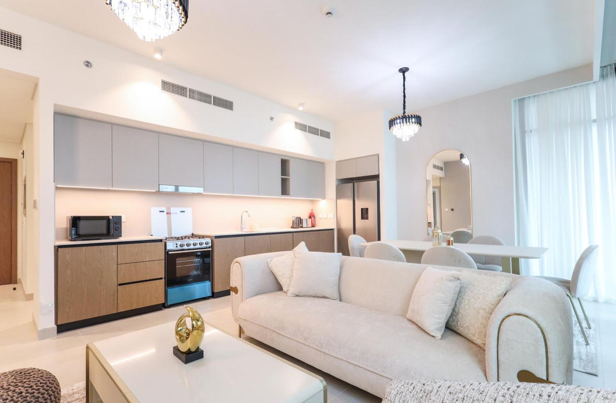 Apartment Elite Lux Homes - Creek Oasis: 2br Luxe W Burj View Dubai